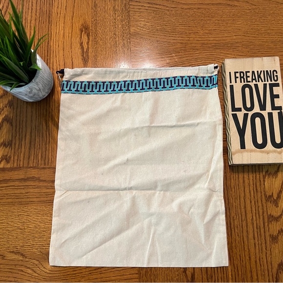 Tory Burch Jessa Shearling Clogs inn Box with Shopping Bag - NEW! - Picture 10 of 14